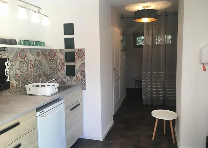Apartment Szelrozsa Apartmanhaz Velence