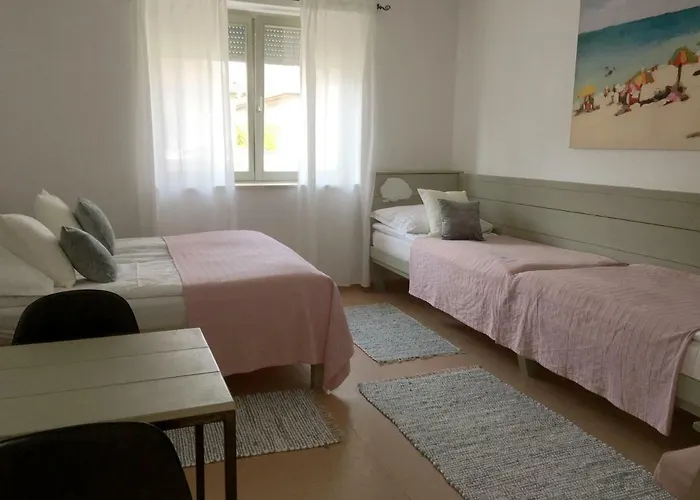 Szelrozsa Apartmanhaz *